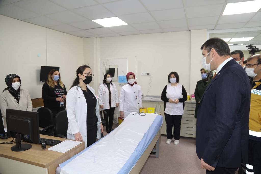sivas devlet hastanesi hizmete basladi