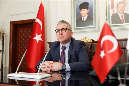 Sivas Valisi Dr. Yılmaz Şimşek'in Göreve Başlama Mesajı